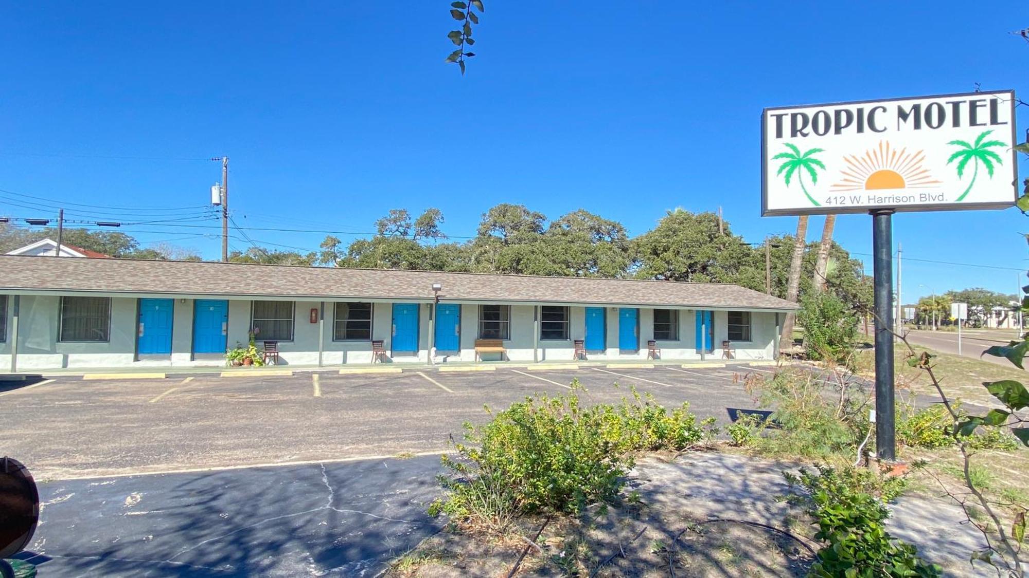 Tropic Motel Aransas Pass Eksteriør bilde